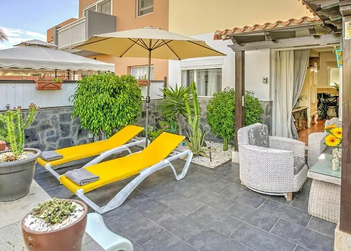 Elegant In Corralejo